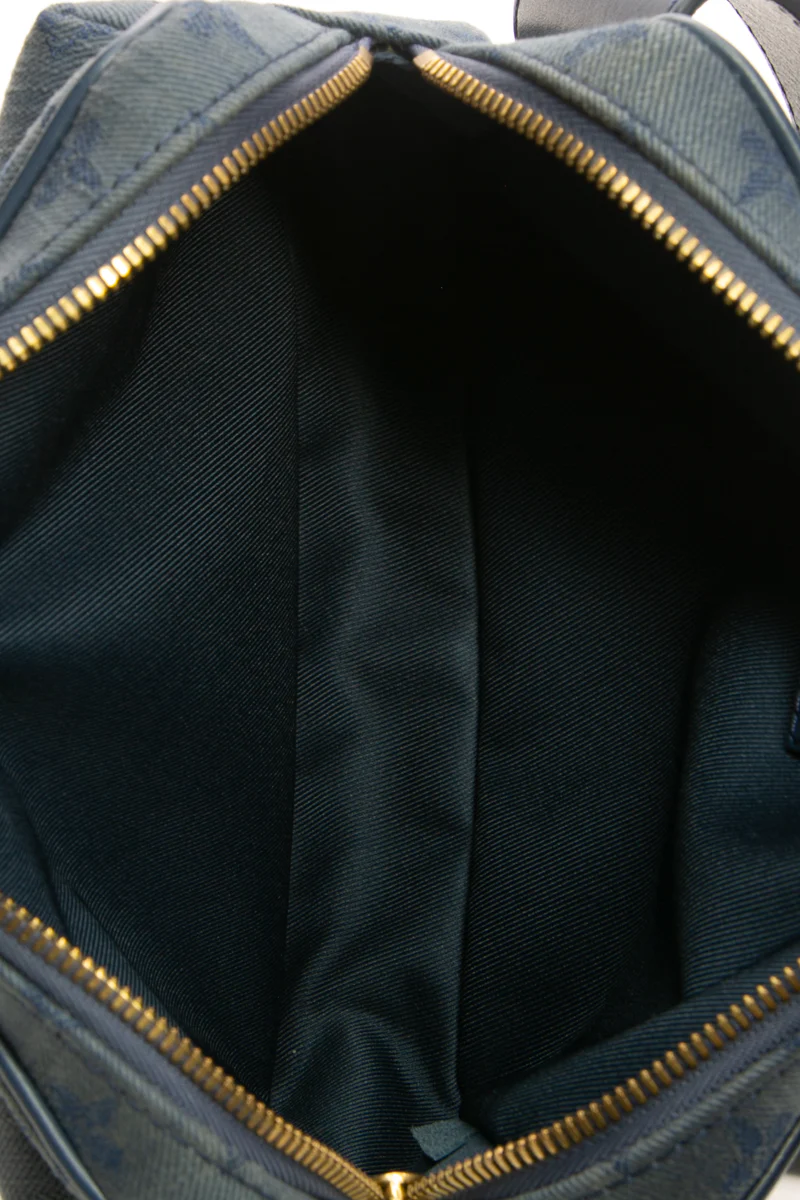 Men's Outdoor Bumbag - Image 6