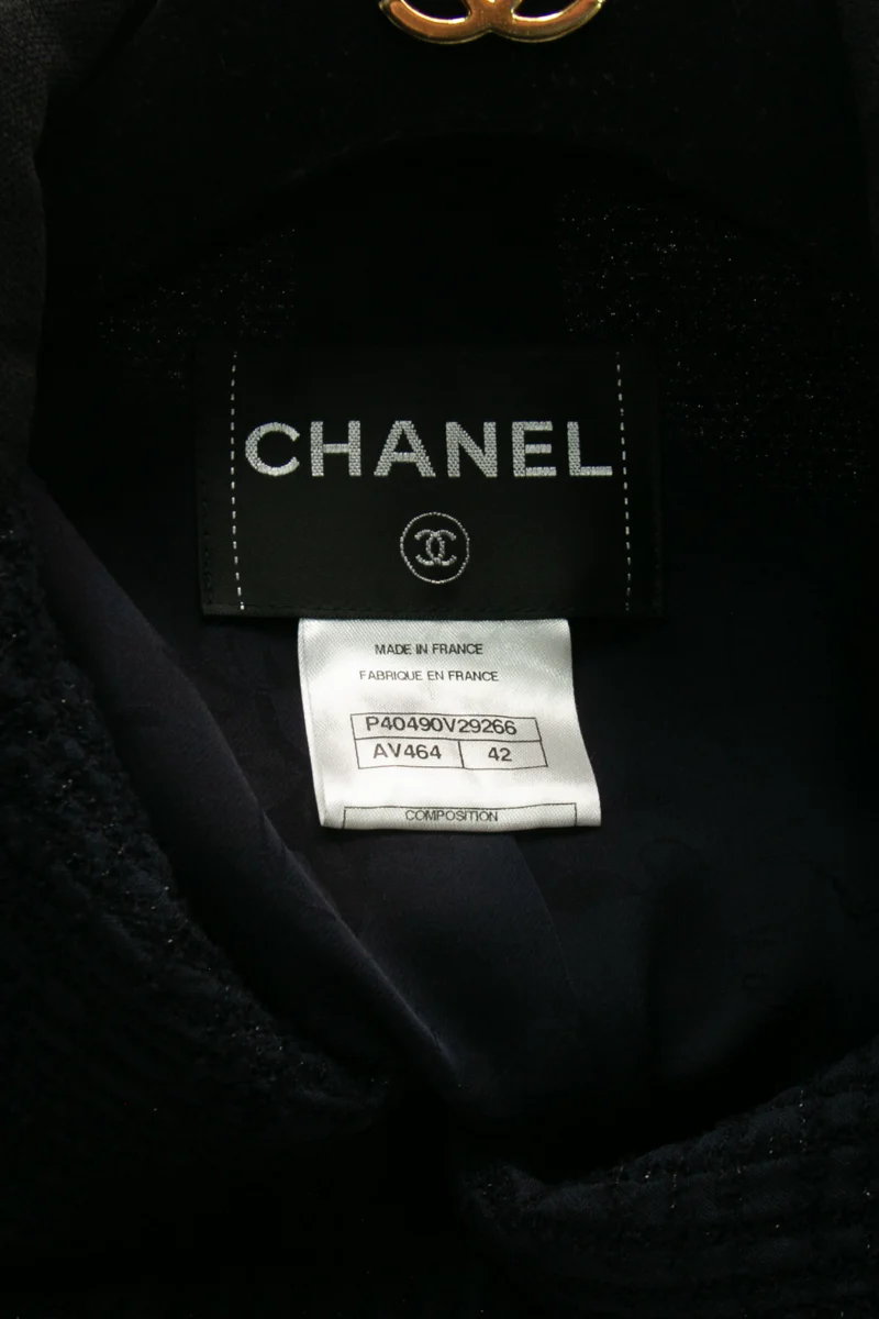 Single Breasted Tweed Jacket - Size 42 - Image 4