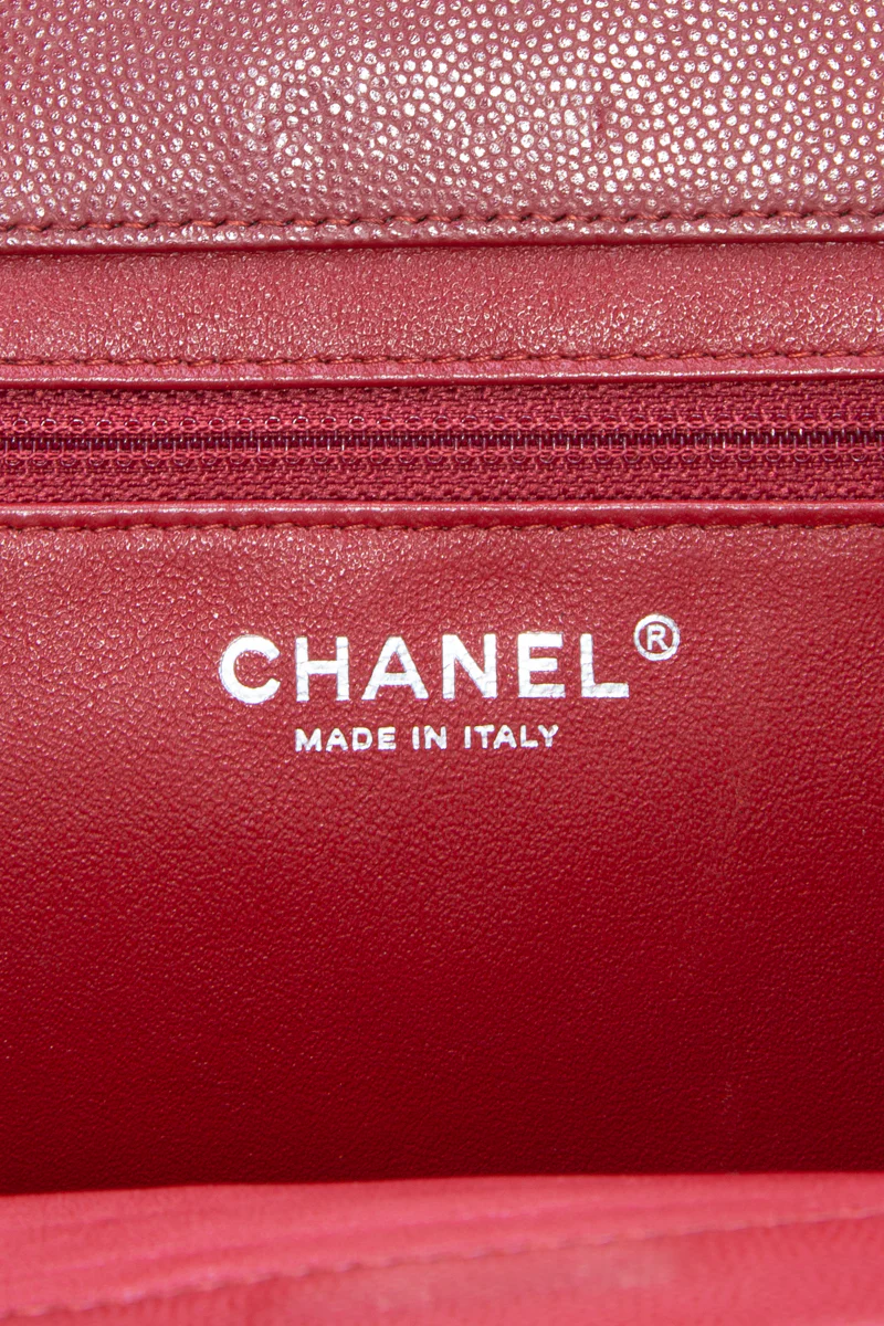 Chevron CC Pouch Clutch Bag - Image 10